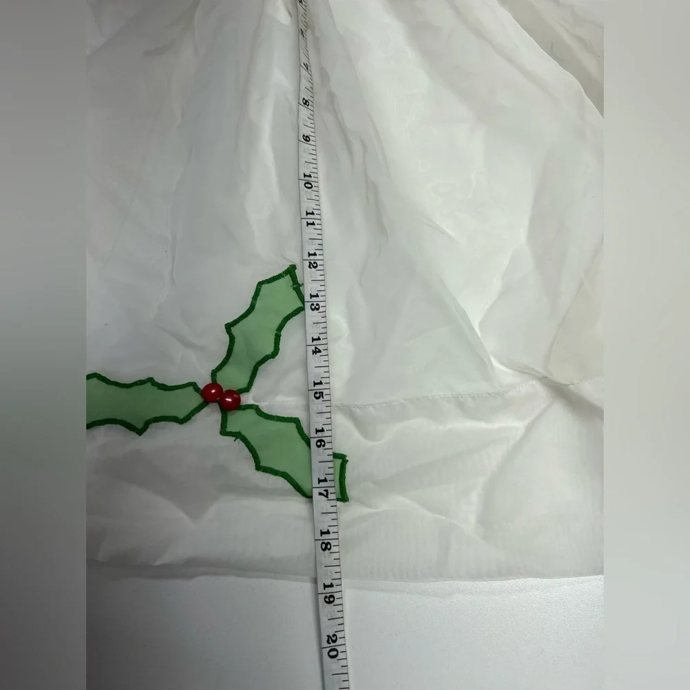 Handmade Vintage Holiday Half Apron Sheer With Holly and Berries One Size - Picture 3 of 8
